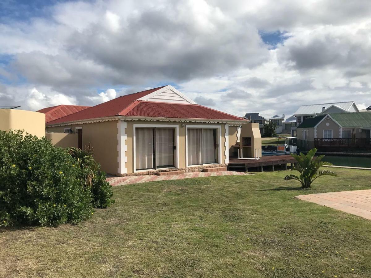 Marina Sands Villa Jeffreys Bay Exteriör bild